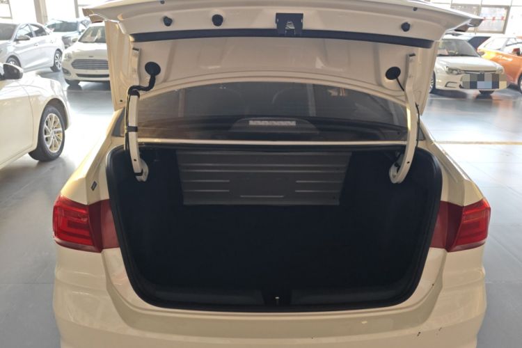 Used Volkswagen Santana 2021 1.5L Manual Fashion Edition
