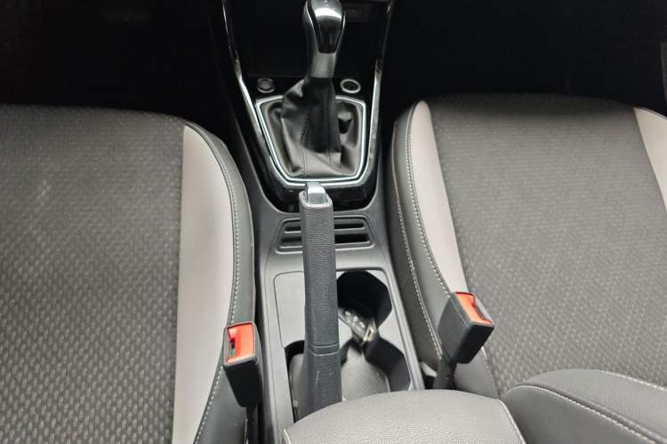 Used Volkswagen Tacqua 2021 200TSI DSG JoyConnect Edition