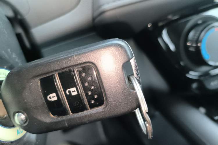 Used Honda Vezel 2017 1.5L CVT 2WD Comfort Model
