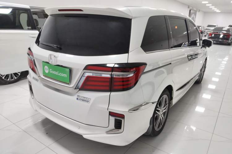 Used Honda Elysion 2019 2.0L Hybrid Luxury Edition
