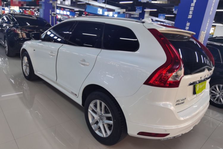 Used Volvo XC60 2017 T5 Smart Upgrade Edition