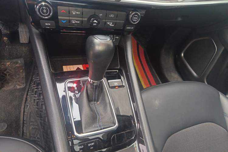 Used Jeep Compass 2021 220T Automatic Leading Edition