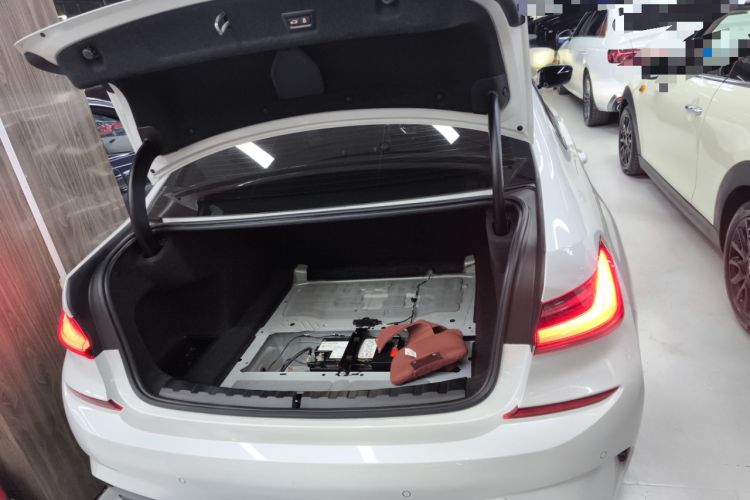 Used BMW 3 Series 2022 325Li M Sport Night Edition Package
