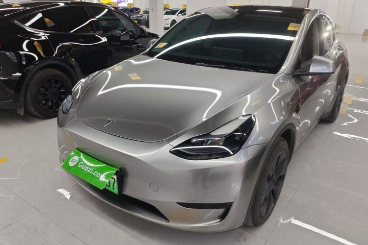 Used Tesla Model Y 2023 Rear-Wheel-Drive Version