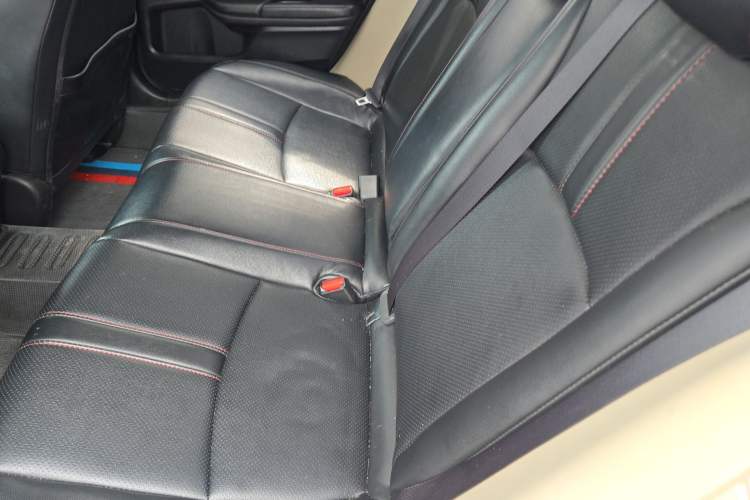 Used Honda Civic 2016 220TURBO CVT Luxury Edition
