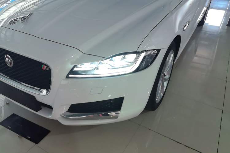 Used Jaguar XFL 2020 XFL 2.0T P250 Two-Wheel-Drive Luxury Edition