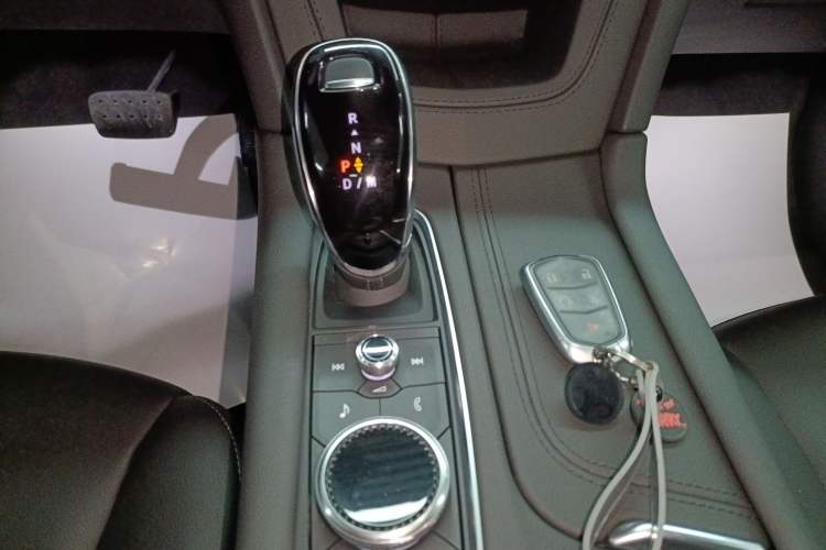 Used Cadillac XT5 2023 2.0T Two-Wheel-Drive Fashion Edition
