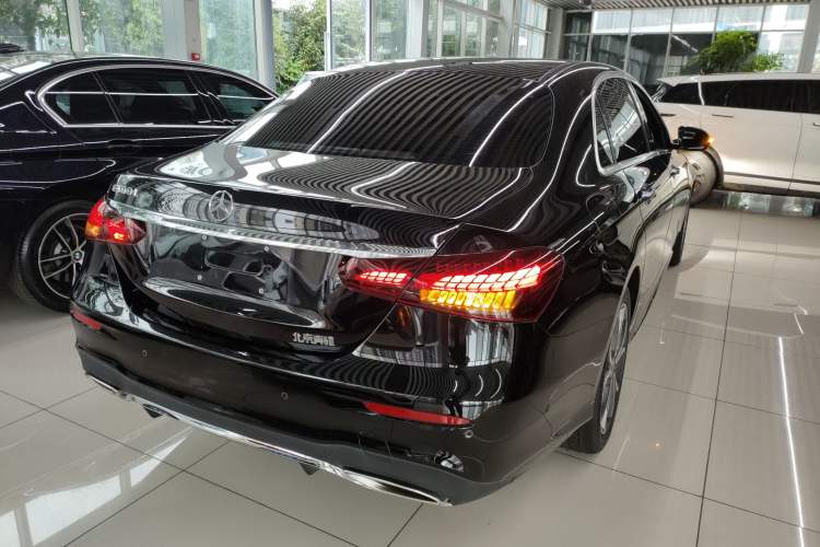 Used Mercedes-Benz E-Class 2022 Second Facelift E 300 L Sport Luxury Edition
