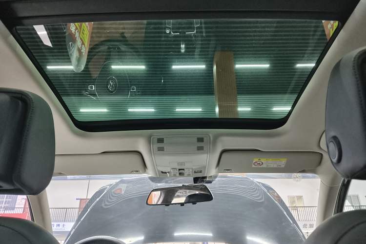 Used Volkswagen Magotan 2018 330TSI DSG Advanced Model
