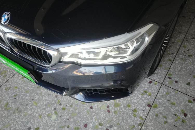 Used BMW 5 Series 2018 530Li Leading Model M Sport Package