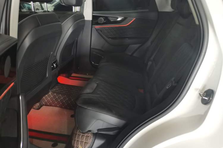 Used Hongqi HS5 2019 2.0T Smart Connect Flagship All-Wheel-Drive Version