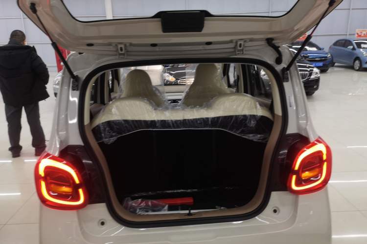 Used Wuling Hongguang MINIEV 2025 Four-Door Version Advanced Edition