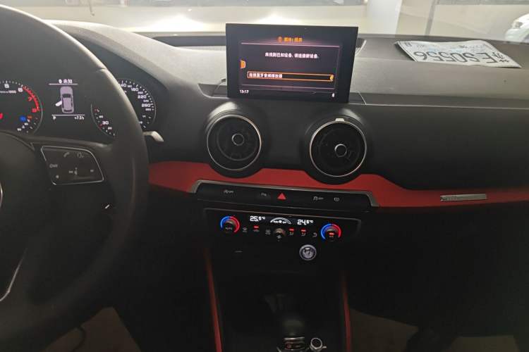 Used Audi Q2L 2018 35 TFSI Fashion Dynamic Version China V Emission Standard
