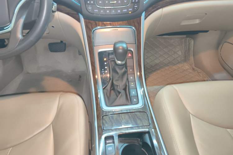 Used Roewe e950 2017 50T Hybrid Connected Executive Edition
