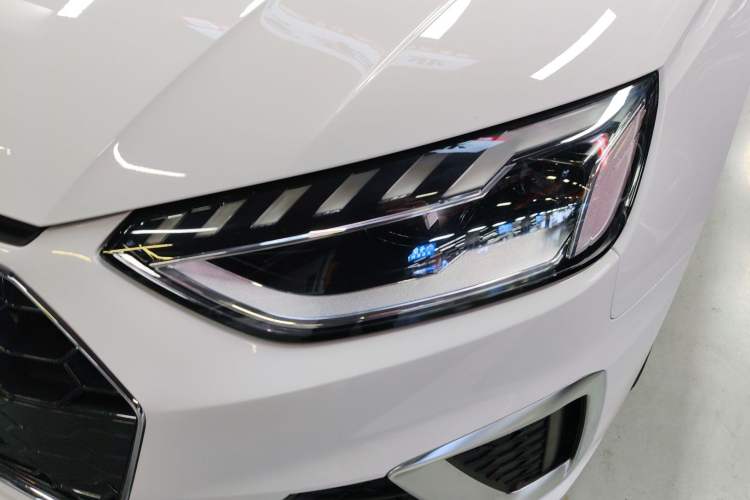 Used Audi A4L 2020 40 TFSI Luxury Dynamic Model
