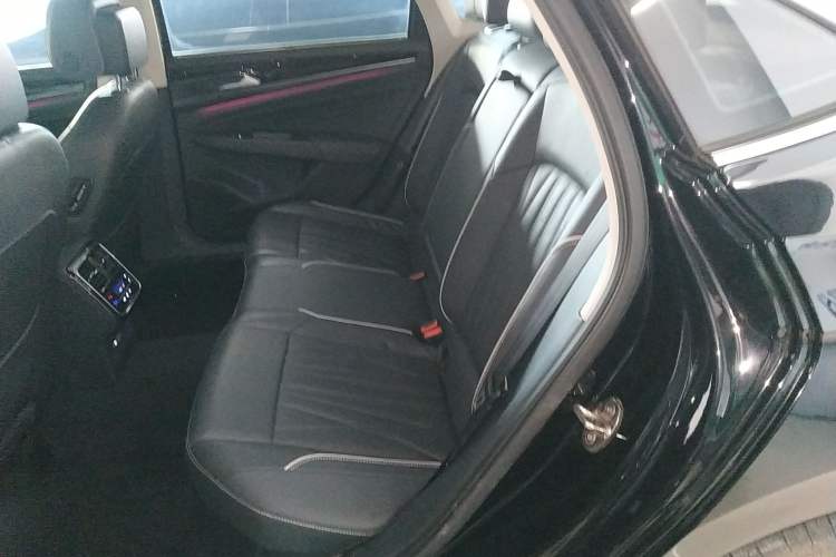 Used Volkswagen Passat 2022 330TSI Starry Luxury Edition
