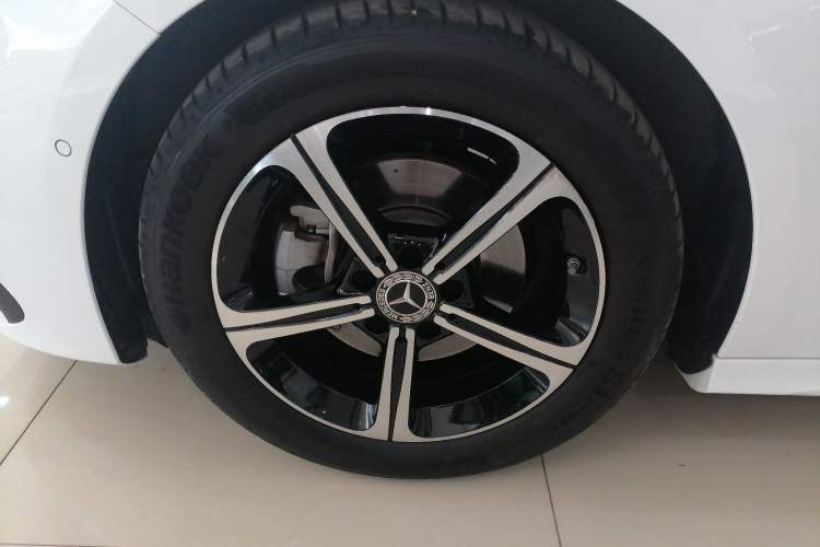 Used Mercedes-Benz A-Class 2023 A 200 L Fashion Model
