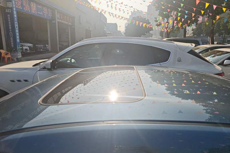 Used Mazda Mazda 3 Axela 2017 Sedan 1.5L Automatic Luxury Model Emission Standard China V
