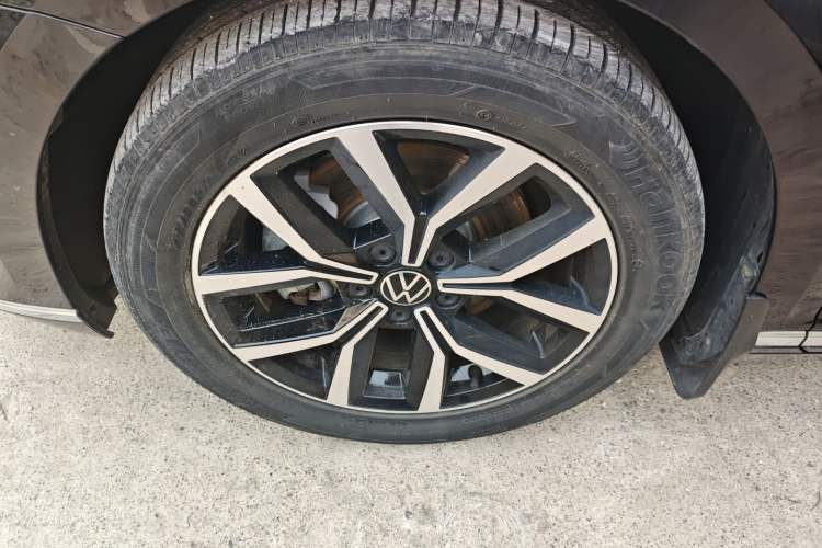 Used Volkswagen Magotan 2020 330TSI DSG Leading Model
