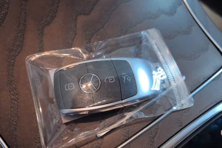 Used Mercedes-Benz GLC 2022 Second Facelift GLC 260 L 4MATIC Luxury Edition
