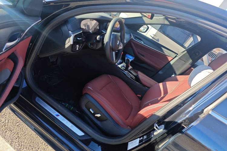 Used BMW 5 Series 2023 530Li Leading Model M Sport Package
