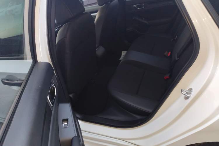 Used Honda Civic 2022 240TURBO CVT Dynamic Edition
