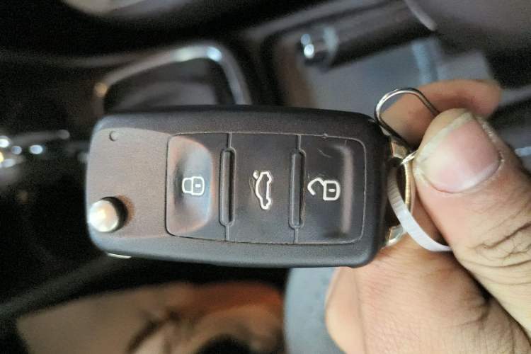 Used Volkswagen Polo 2014 1.6L Cross Polo Automatic