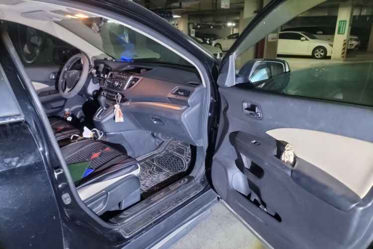 Used Honda CR-V 2015 2.0L two-wheel drive Fashion Edition
