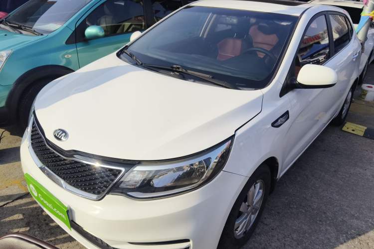 Used Kia K2 2015 Hatchback 1.4L AT GLS Cool Edition
