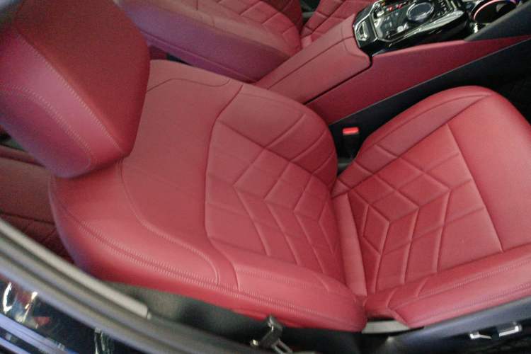 Used BMW 5 Series 2025 525Li M Sport Package