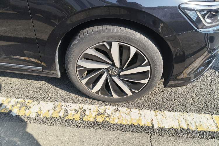 Used Volkswagen Passat 2022 330TSI Luxury Edition