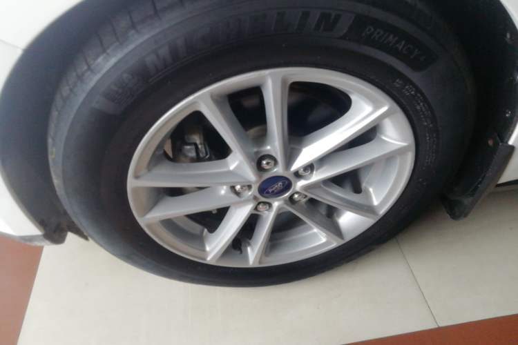 Used Ford Focus 2018 Hatchback Classic EcoBoost 180 Automatic Elite Model