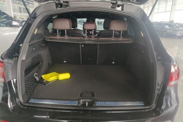 Used Mercedes-Benz GLC 2022 GLC 300 L 4MATIC Dynamic Model
