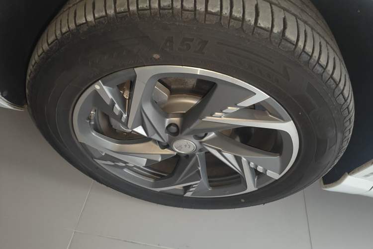 Used Hongqi HS3 PHEV 2024 PHEV 115km Jingwei Edition