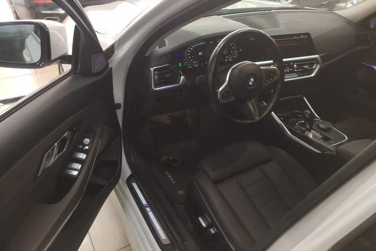 Used BMW 3 Series 2021 Restyled 325Li M Sport Package
