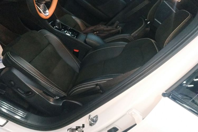 Used Volvo XC40 2021 T4 Four-Wheel Drive Smart & Sporty Edition
