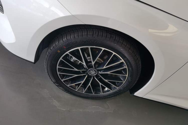 Used BYD Qin L 2024 DM-i 120KM Excellence Model