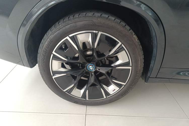 Used BMW iX3 2023 Leading Type