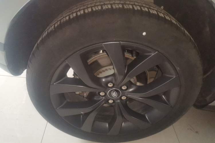 Used Land Rover Range Rover Evoque 2023 Aurora L 249 PS Collins Antique Bronze Special Edition
