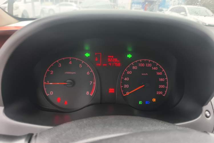 Used Hyundai Verna (older generation) 2014 1.4L Manual Smart GLS Trim