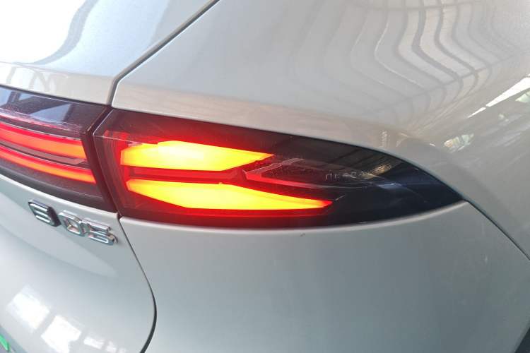 Used  S05 2024 510Max Pure Electric Version
