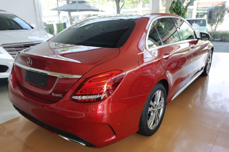 Used Mercedes-Benz C-Class 2016 C 200 L Sport Edition
