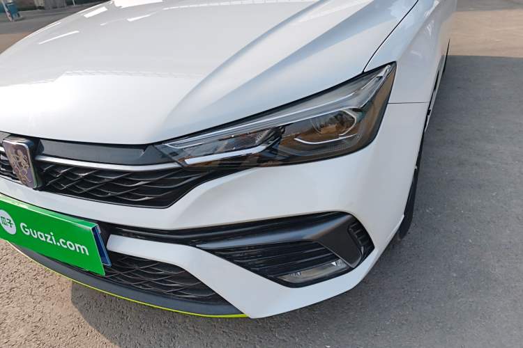 Used Roewe i5 2021 1.5L CVT Diamond Edition
