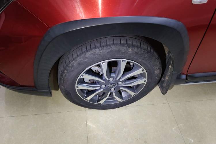 Used Toyota YARiS L 2022 X-Trail 1.5L CVT Luxury PLUS Edition
