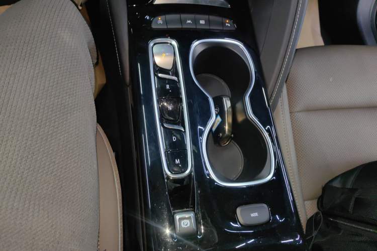 Used Buick Envision 2023 Encore Plus 652T Five-Seat Luxury Model
