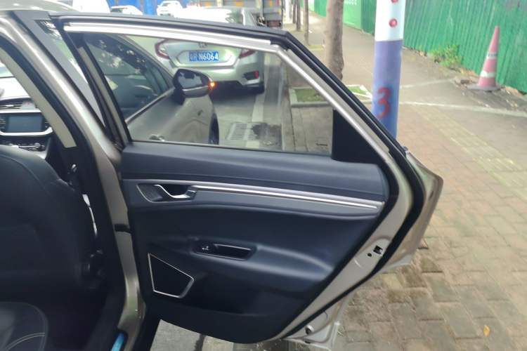 Used Geely Auto Emgrand GS 2018 Lingchao Edition 1.4T Automatic LingShang Smart Connectivity Model