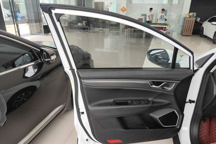 Used Geely Auto Emgrand GS 2020 1.4T CVT Ya
