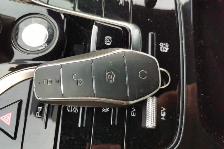 Used BYD Qin PLUS 2023 Champion Edition DM-i 55KM Leading Model