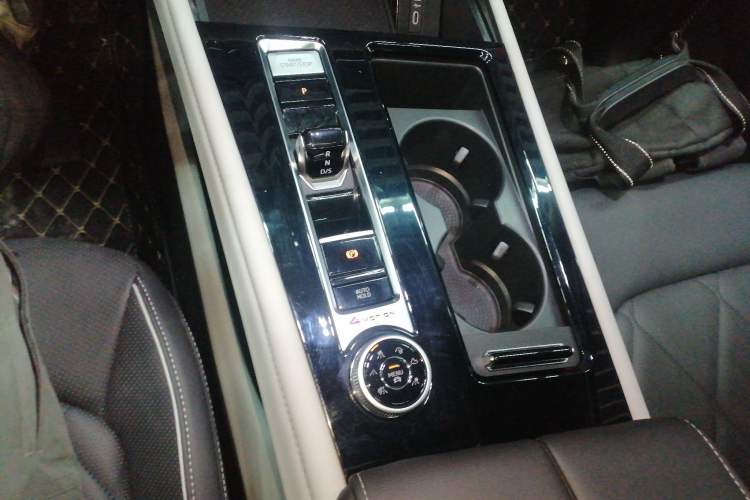 Used Volkswagen Teramont 2024 380TSI All-Wheel Drive Longyao Edition
