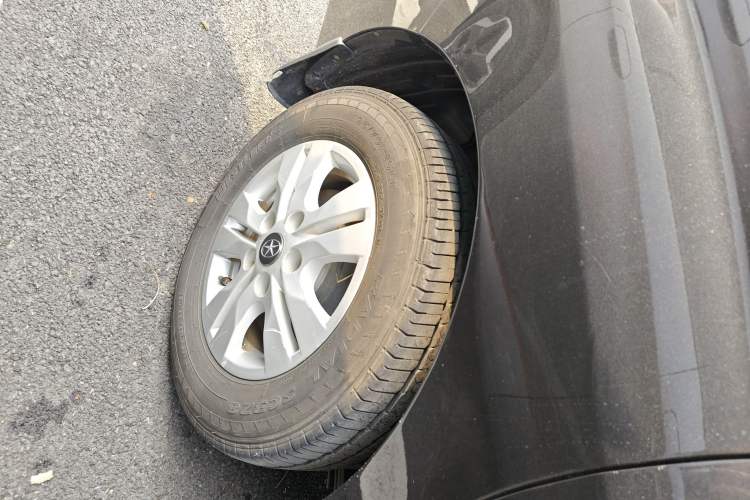 Used  M3 2016 IKEA Edition 1.6L Luxury Smart Model
